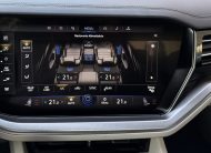 Volkswagen VW Touareg 3.0TDI V6 4Motion R-LINE MATRIX HD LED VIRTUAL KAMERA RADAR R21, Tiptronic