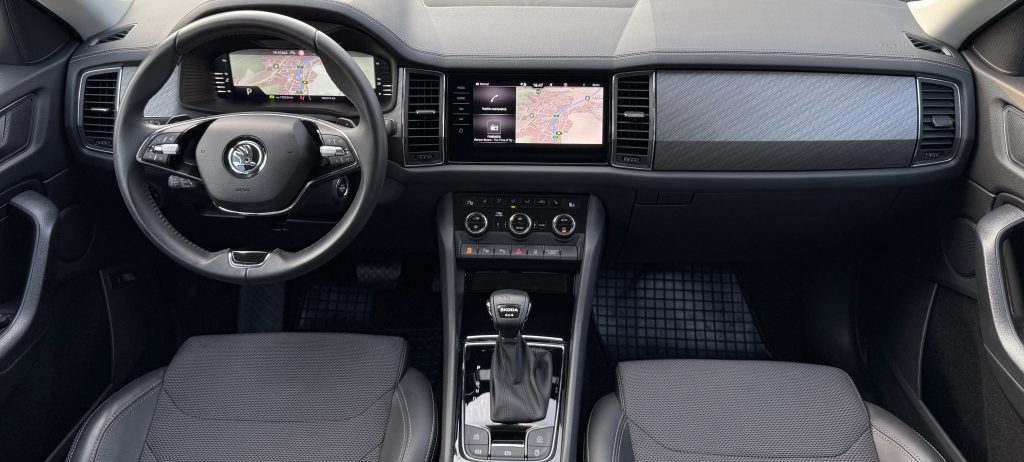 Škoda Kodiaq 2.0 TSI 4X4 CRYSTAL MATRIX LED WEBASTO KAMERA RADAR VIRTUAL DCC DSG