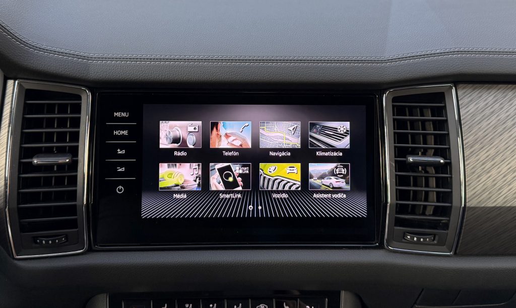 Škoda Kodiaq 2.0 TSI 4X4 CRYSTAL MATRIX LED WEBASTO KAMERA RADAR VIRTUAL DCC DSG