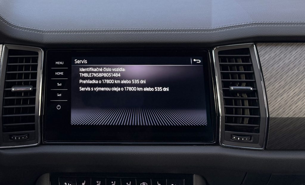 Škoda Kodiaq 2.0 TSI 4X4 CRYSTAL MATRIX LED WEBASTO KAMERA RADAR VIRTUAL DCC DSG