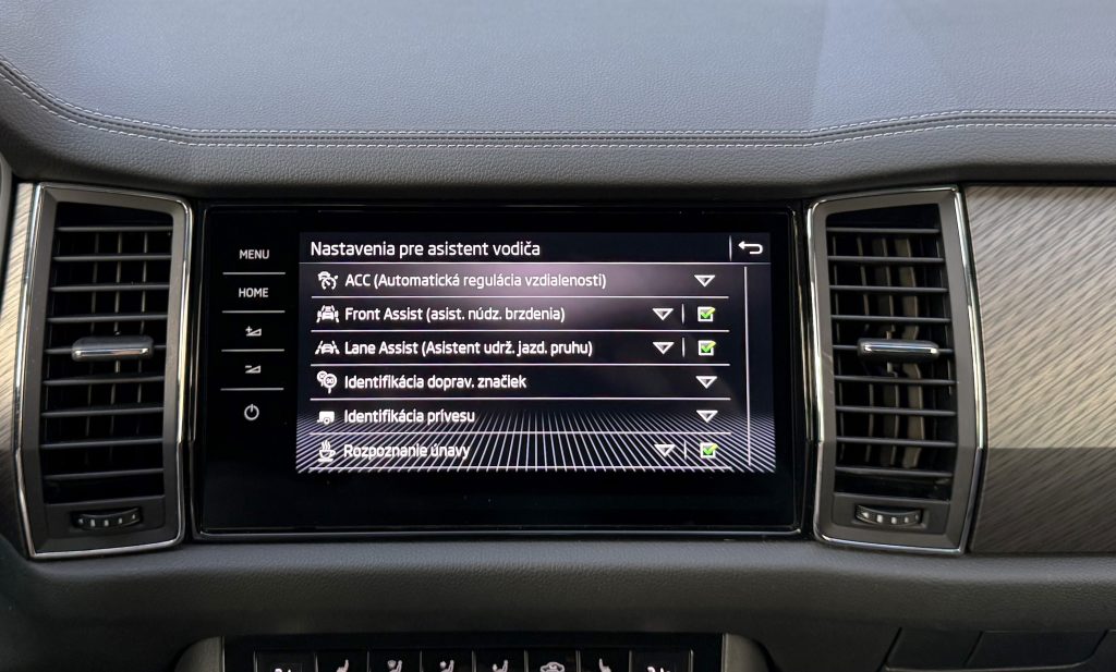 Škoda Kodiaq 2.0 TSI 4X4 CRYSTAL MATRIX LED WEBASTO KAMERA RADAR VIRTUAL DCC DSG