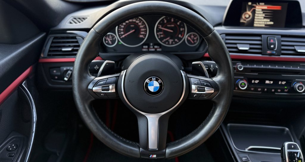 BMW Rad 3 GT 320d xDrive Sport Line A/T