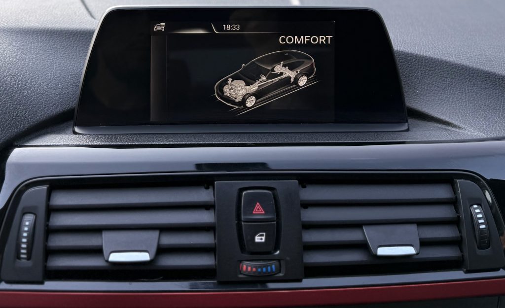 BMW Rad 3 GT 320d xDrive Sport Line A/T