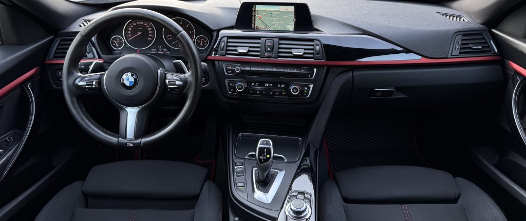 BMW Rad 3 GT 320d xDrive Sport Line A/T