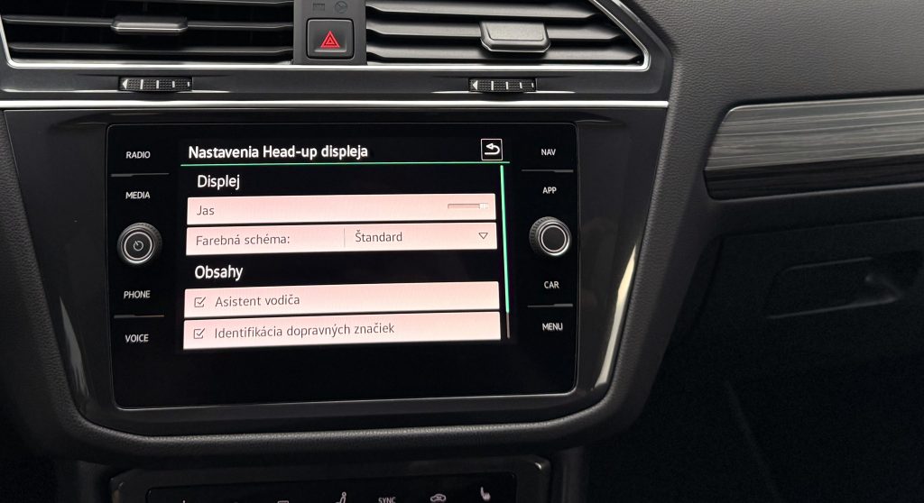 Volkswagen VW Tiguan Allspace 2.0 TSI 4Motion 245PS ELEGANCE IQ.LIGHT MATRIX HEAD-UP KAMERA VIRTUAL DSG