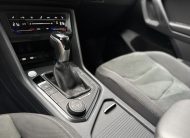 Volkswagen VW Tiguan Allspace 2.0 TSI 4Motion 245PS ELEGANCE IQ.LIGHT MATRIX HEAD-UP KAMERA VIRTUAL DSG