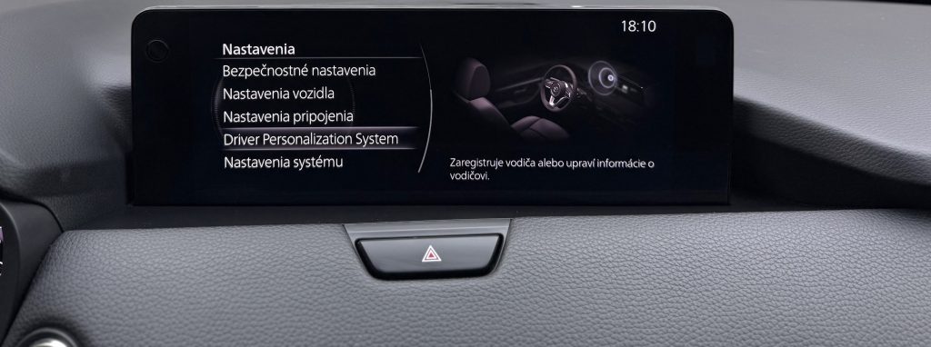 Mazda CX-60 2.5 e-Skyactiv PHEV AWD HOMURA /VOZIDLO V PLNEJ ZÁRUKE/ 360°KAMERA HEAD-UP BOSE