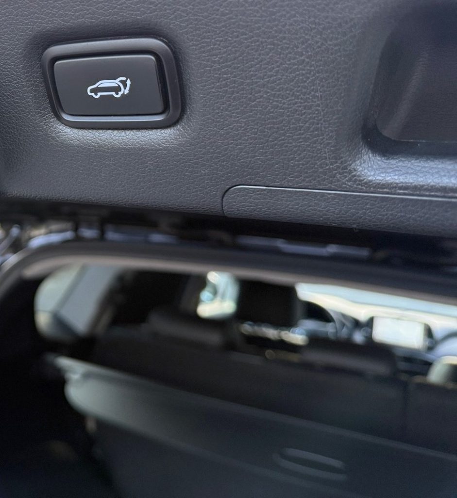 Hyundai Santa Fe 2.2 CRDi 4X4 PREMIUM 360°KAMERA PANORAMA HEAD-UP KRELL AUDIO 200PS A/T