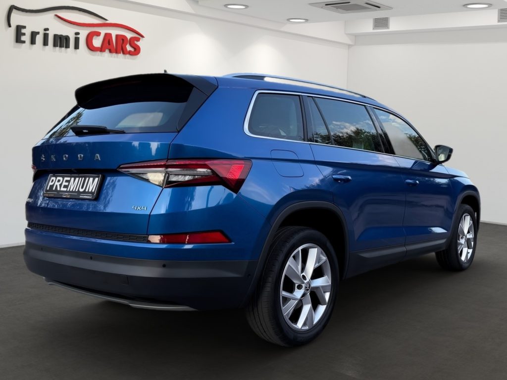 Škoda Kodiaq 2.0 TSI 4X4 CRYSTAL MATRIX LED WEBASTO KAMERA RADAR VIRTUAL DCC DSG
