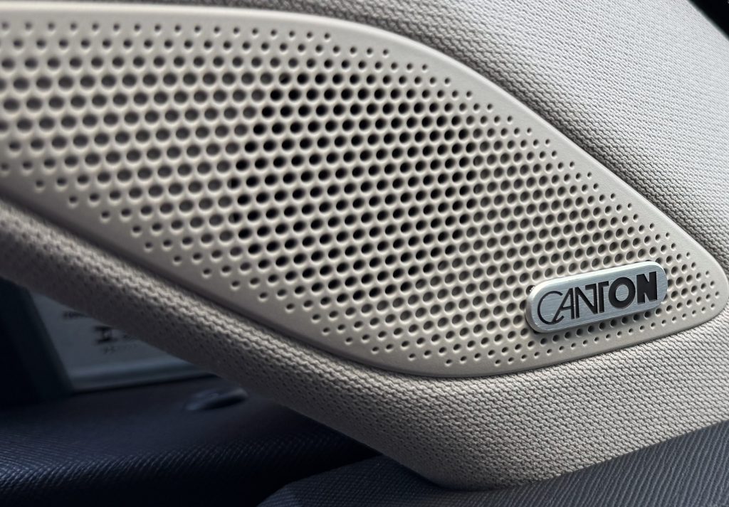 Škoda Kodiaq 2.0 TDI 4X4 CRYSTAL MATRIX HEAD-UP WEBASTO 360°KAMERA CANTON TOP SELECTION