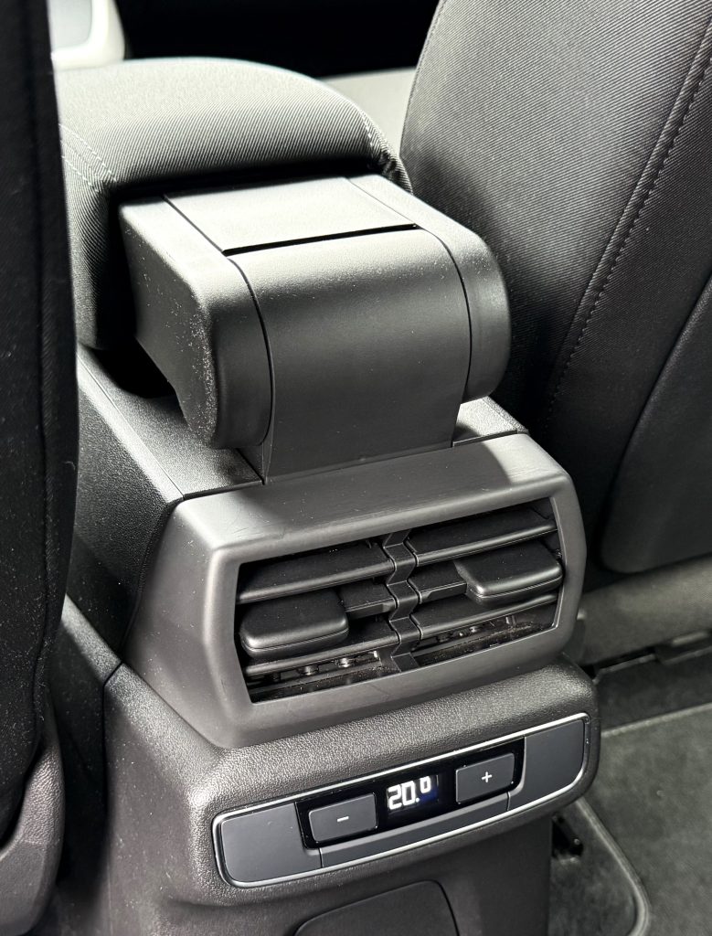 Audi Q4 e-tron 35 SONOS AUDIO VIRTUAL AVILOO BATTERY CERTIFICATE FULL LED R19 TEPELKO