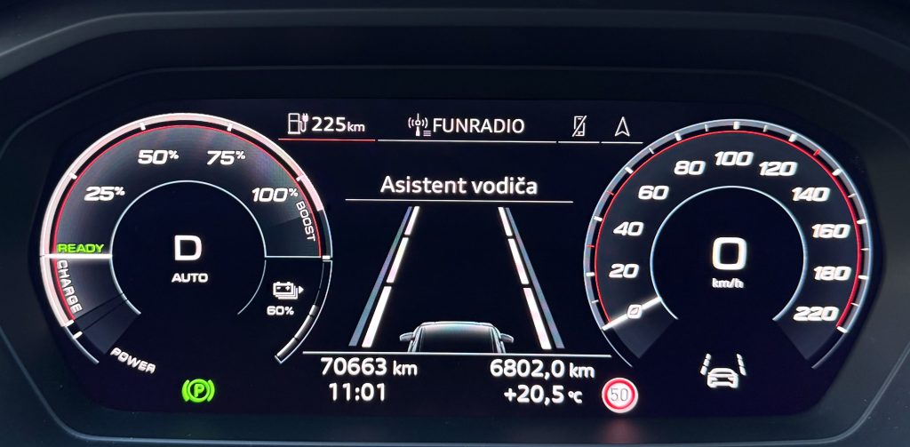 Audi Q4 e-tron 50 quattro 3xS-LINE MATRIX HD HEAD-UP KAMERA AVILOO BATTERY CERTIFICATE 82kWh