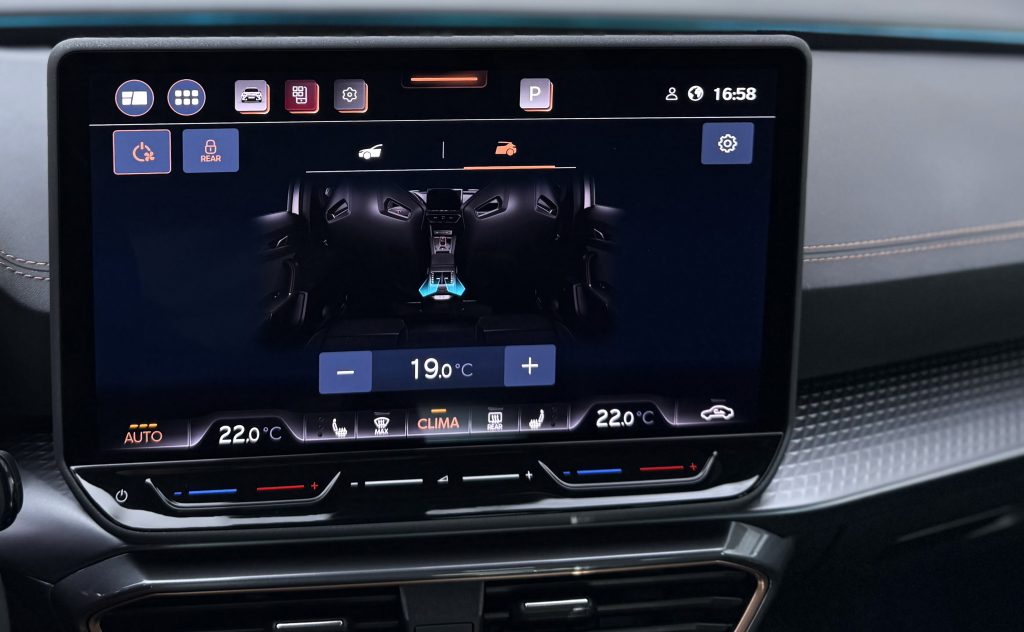 Cupra Formentor 1.5 ETSI mHEV DSG /VOZIDLO V PLNEJ ZÁRUKE/