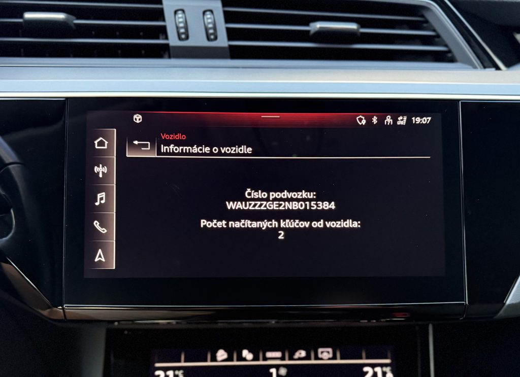 Audi E-tron 50 Quattro AVILOO BATTERY CERTIFICATE TEPELNÉ ČERPADLO VZDUCHOVÝ PODVOZOK