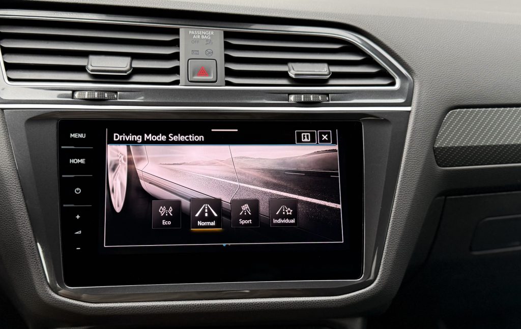 Volkswagen VW Tiguan Allspace 2.0 TDI 4Motion R-LINE IQ.LIGHT MATRIX 360°KAMERA HARMAN/KARDON HEAD-UP