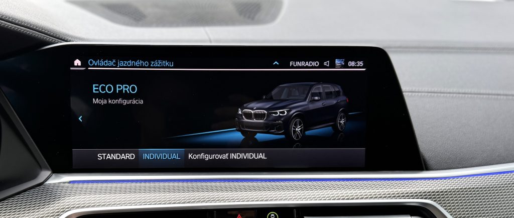 BMW X5 xDrive40i ///M Sport Packet LASER 360°3D KAMERA HEAD-UP R21 SLOVENSKÉ VOZIDLO