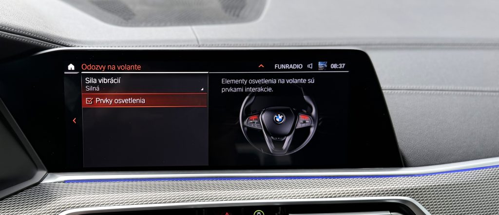BMW X5 xDrive40i ///M Sport Packet LASER 360°3D KAMERA HEAD-UP R21 SLOVENSKÉ VOZIDLO