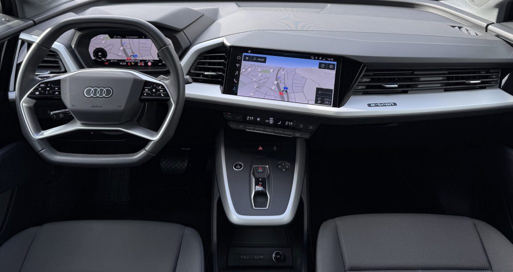 Audi Q4 e-tron 35 SONOS AUDIO VIRTUAL AVILOO BATTERY CERTIFICATE FULL LED R19 TEPELKO