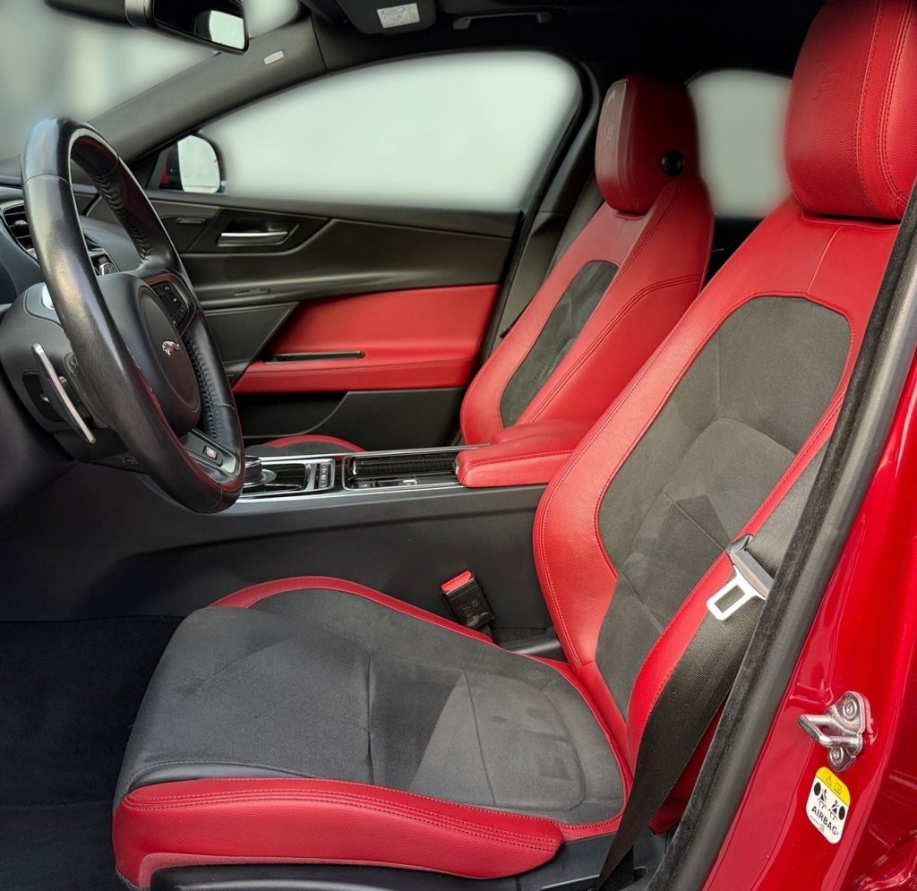 Jaguar XE 3.0 V6 380k S AT