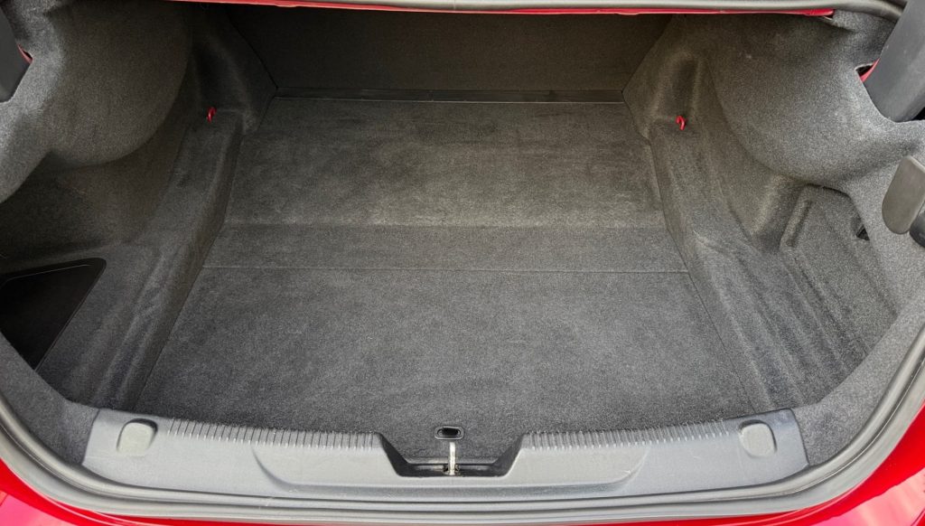 Jaguar XE 3.0 V6 380k S AT