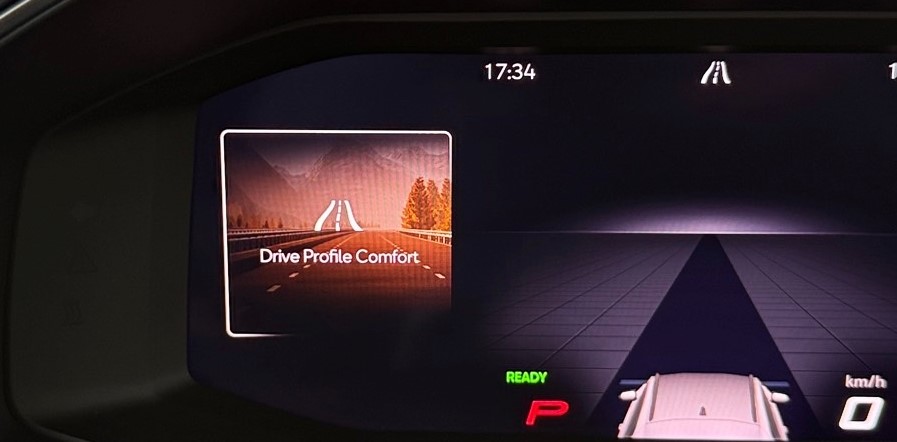 Cupra Formentor 1.5 ETSI mHEV DSG /VOZIDLO V PLNEJ ZÁRUKE/
