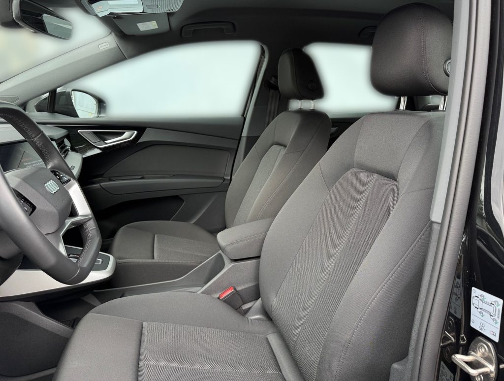 Audi Q4 e-tron 35 SONOS AUDIO VIRTUAL AVILOO BATTERY CERTIFICATE FULL LED R19 TEPELKO