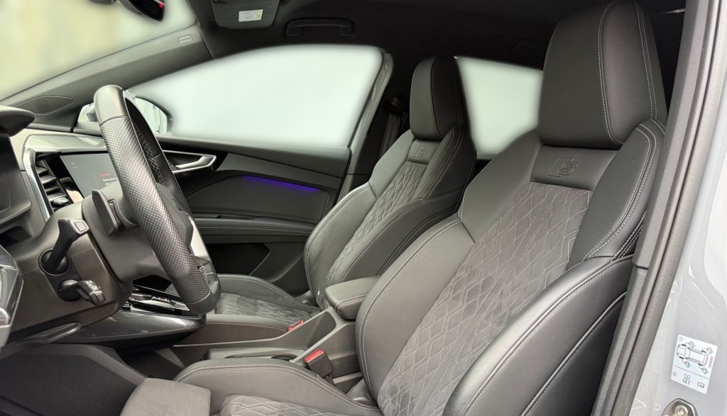 Audi Q4 e-tron 50 quattro 3xS-LINE MATRIX HD HEAD-UP KAMERA AVILOO BATTERY CERTIFICATE 82kWh