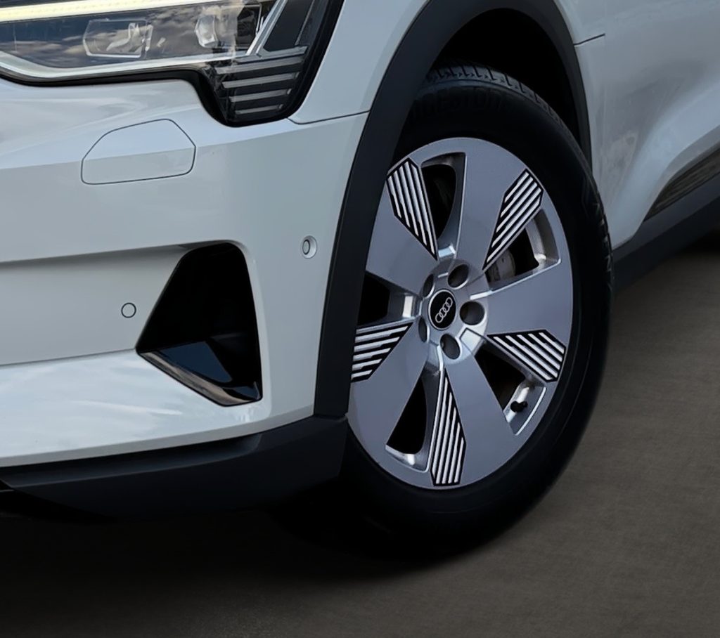 Audi E-tron 50 Quattro AVILOO BATTERY CERTIFICATE TEPELNÉ ČERPADLO VZDUCHOVÝ PODVOZOK
