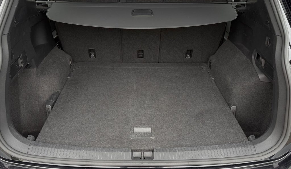 Volkswagen VW Tiguan Allspace 2.0 TDI 4Motion R-LINE IQ.LIGHT MATRIX 360°KAMERA HARMAN/KARDON HEAD-UP