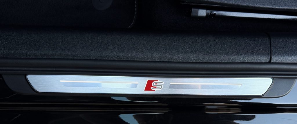 Audi A3 Sportback 45TFSIe PHEV 3xS-LINE MATRIX LED BANG&OLUFSEN RADAR KAMERA, S tronic