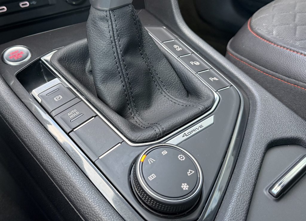 Seat Tarraco 2.0 TDI 4Drive FR WEBASTO BEATSAUDIO KAMERA RADAR VIRTUAL R19 DSG