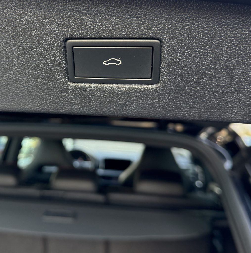 Seat Tarraco 2.0 TDI 4Drive FR WEBASTO BEATSAUDIO KAMERA RADAR VIRTUAL R19 DSG