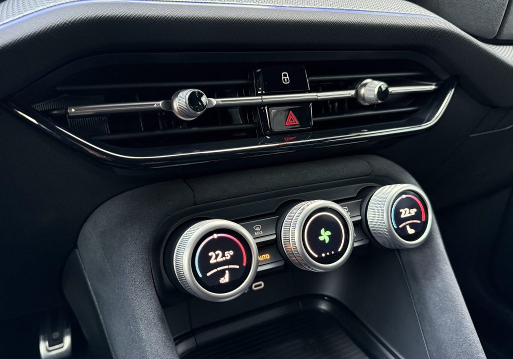 Škoda Kodiaq 2.0 TDI SPORTLINE 7-MIEST CRYSTAL MATRIX CANTON KAMERA /VOZIDLO V PLNEJ ZÁRUKE/