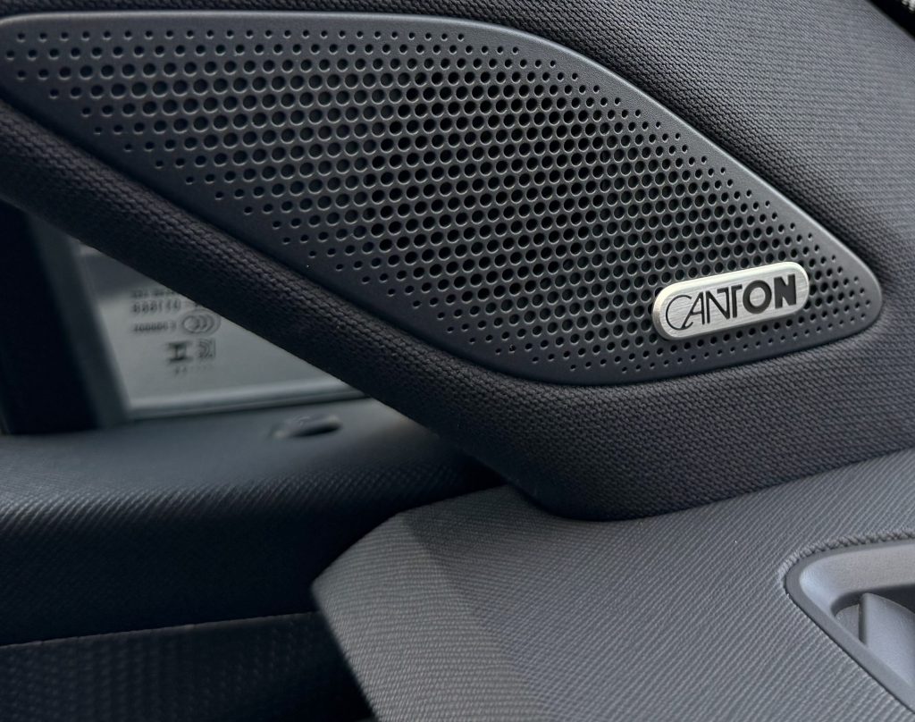 Škoda Kodiaq 2.0 TDI SPORTLINE 7-MIEST CRYSTAL MATRIX CANTON KAMERA /VOZIDLO V PLNEJ ZÁRUKE/