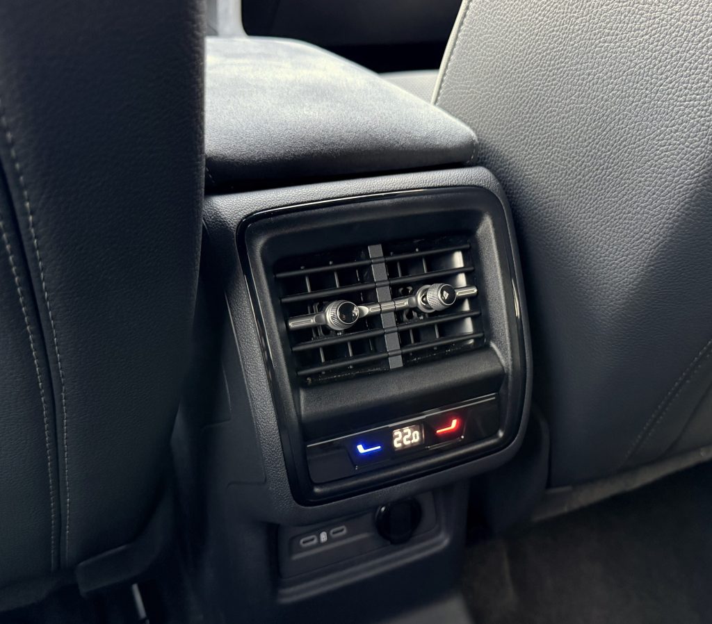 Škoda Kodiaq 2.0 TDI SPORTLINE 7-MIEST CRYSTAL MATRIX CANTON KAMERA /VOZIDLO V PLNEJ ZÁRUKE/