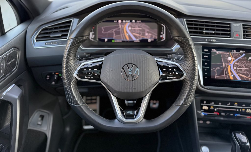 Volkswagen VW Tiguan Allspace 2.0 TSI 4Motion 245PS R-LINE IQ.LIGHT MATRIX 360°KAMERA HARMAN/KARDON R20