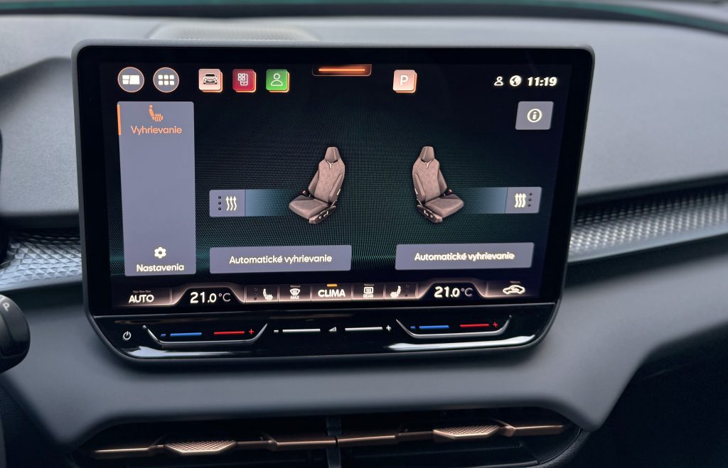 Cupra Terramar VZ 2.0 TSI 4X4 265PS MATRIX HD LED SENNHEISER AUDIO /VOZIDLO V PLNEJ ZÁRUKE/