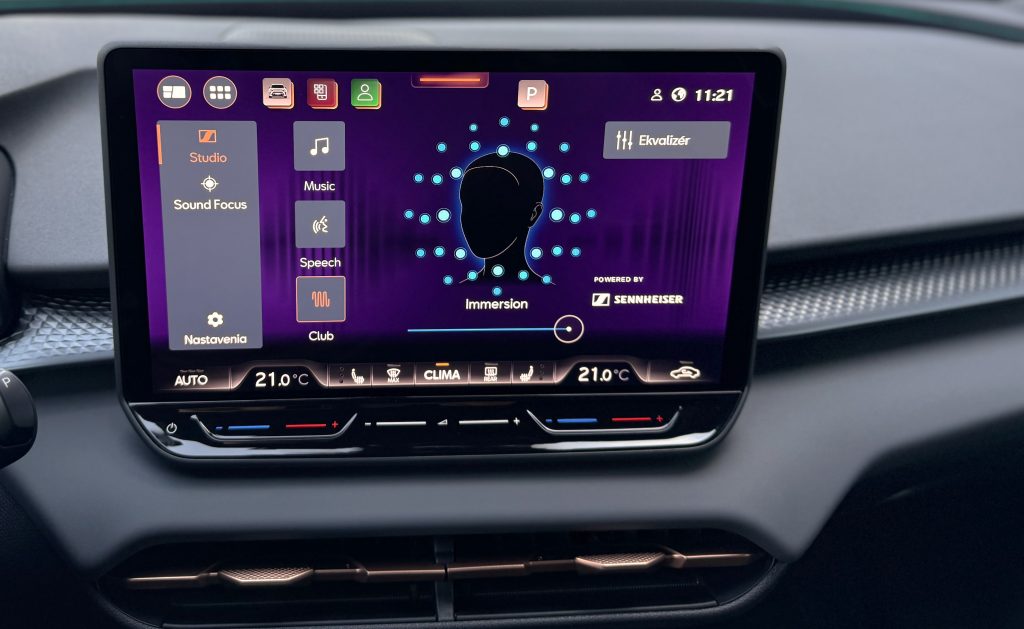Cupra Terramar VZ 2.0 TSI 4X4 265PS MATRIX HD LED SENNHEISER AUDIO /VOZIDLO V PLNEJ ZÁRUKE/
