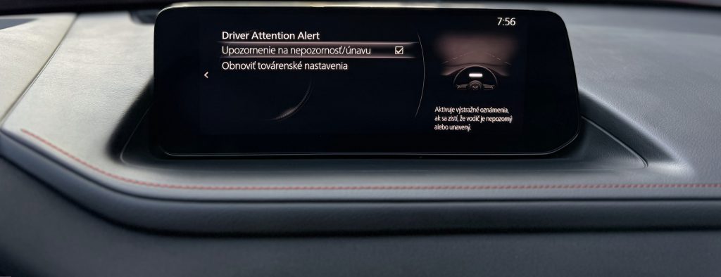 Mazda CX-30 2.5 e-Skyactiv G140 mHEV NAGISA HEAD-UP BOSE KAMERA /VOZIDLO V PLNEJ ZÁRUKE/ A/T