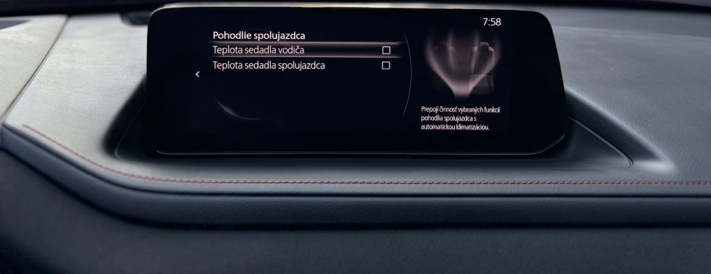 Mazda CX-30 2.5 e-Skyactiv G140 mHEV NAGISA HEAD-UP BOSE KAMERA /VOZIDLO V PLNEJ ZÁRUKE/ A/T