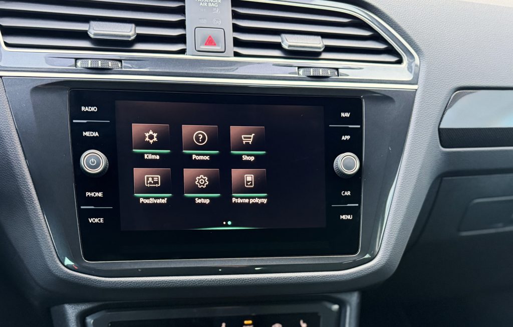 Volkswagen VW Tiguan 2.0 TDI 4MOTION IQ.LIGHT KAMERA RADAR VIRTUAL DSG