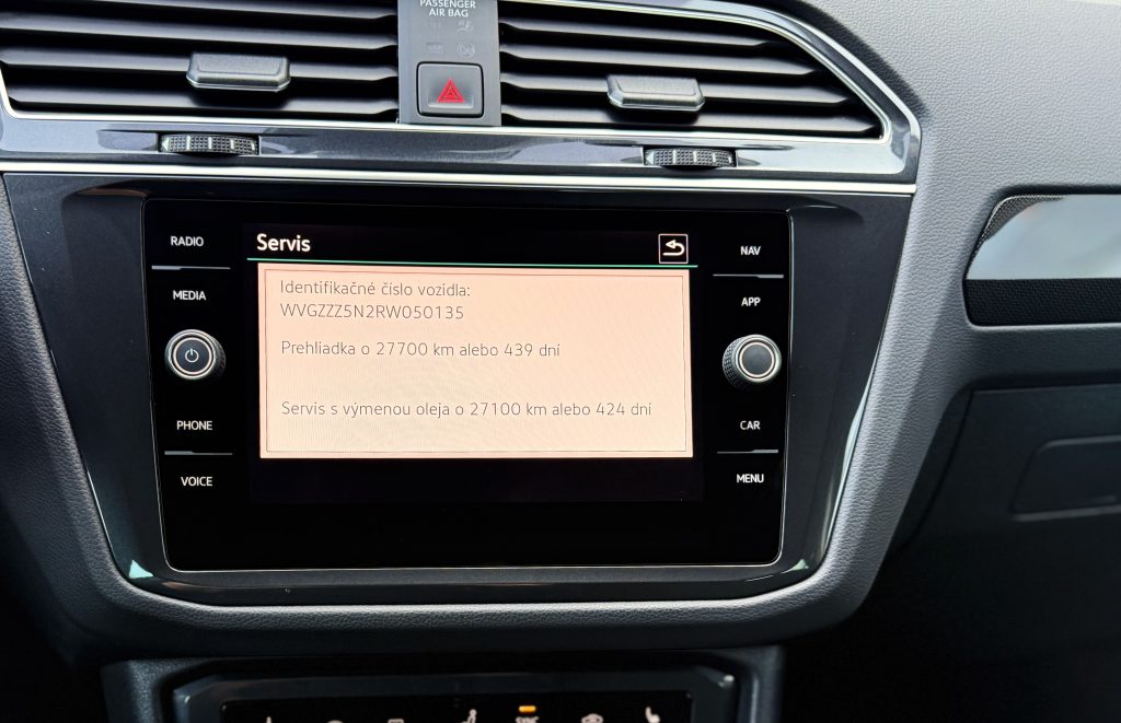 Volkswagen VW Tiguan 2.0 TDI 4MOTION IQ.LIGHT KAMERA RADAR VIRTUAL DSG