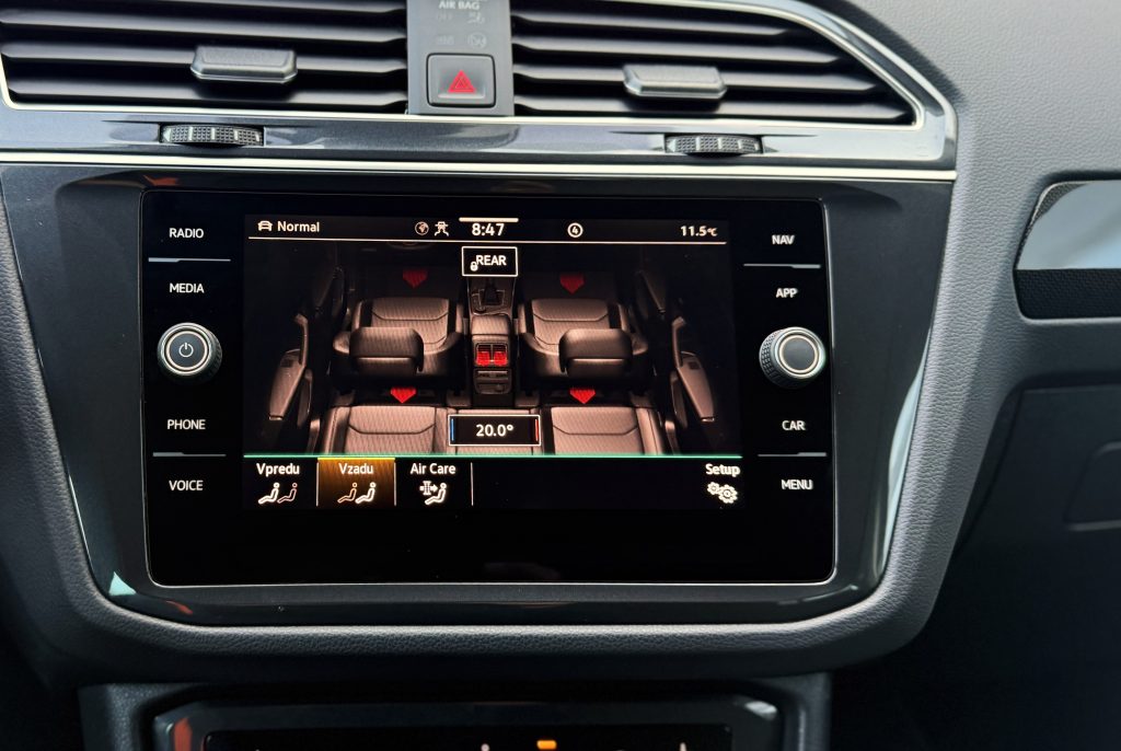 Volkswagen VW Tiguan 2.0 TDI 4MOTION IQ.LIGHT KAMERA RADAR VIRTUAL DSG