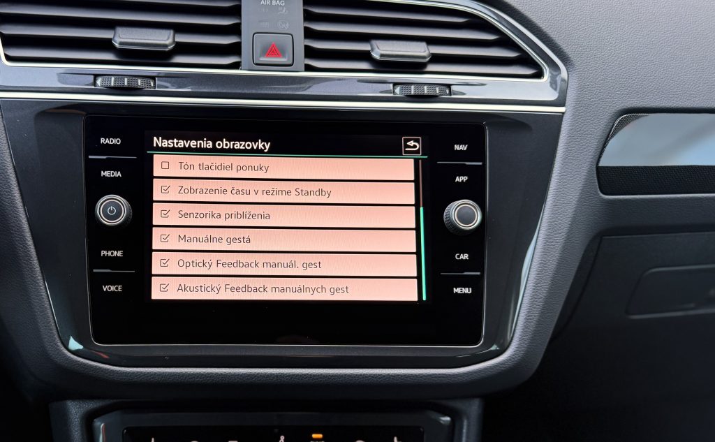 Volkswagen VW Tiguan 2.0 TDI 4MOTION IQ.LIGHT KAMERA RADAR VIRTUAL DSG