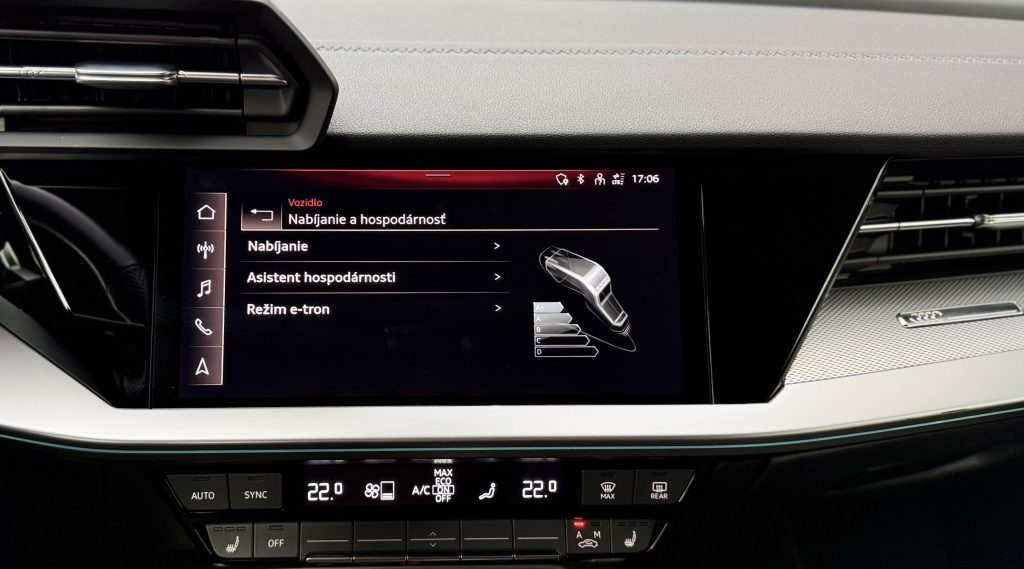 Audi A3 Sportback 45TFSIe PHEV 3xS-LINE MATRIX LED BANG&OLUFSEN RADAR KAMERA, S tronic