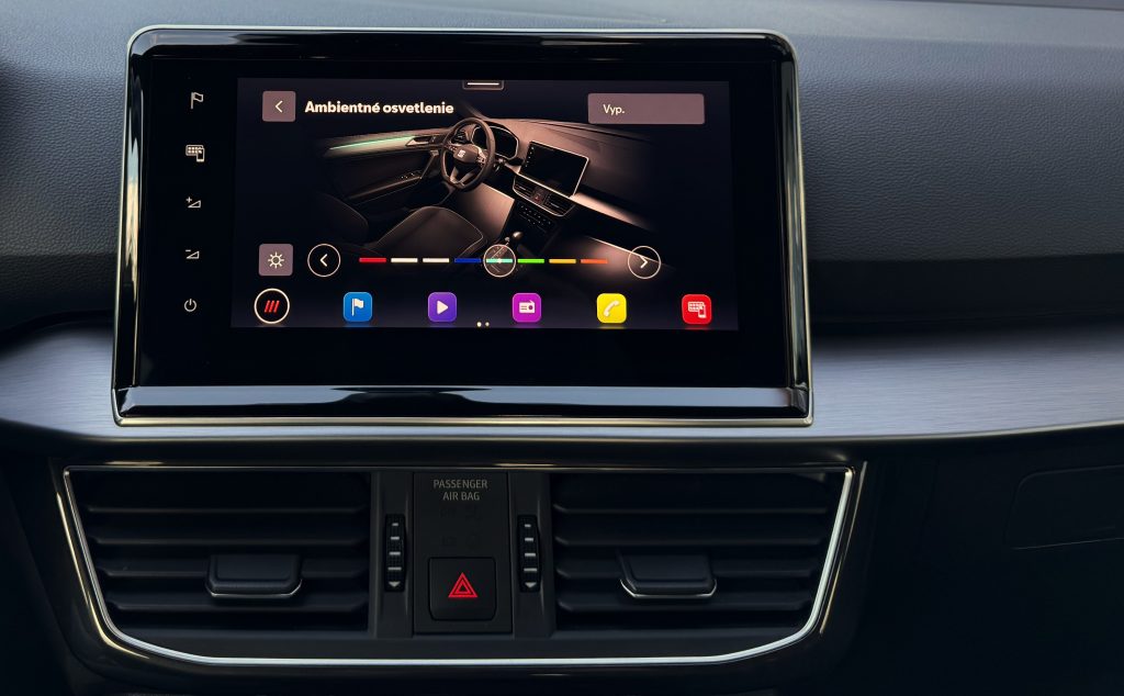 Seat Tarraco 2.0 TDI 4Drive FR WEBASTO BEATSAUDIO KAMERA RADAR VIRTUAL R19 DSG