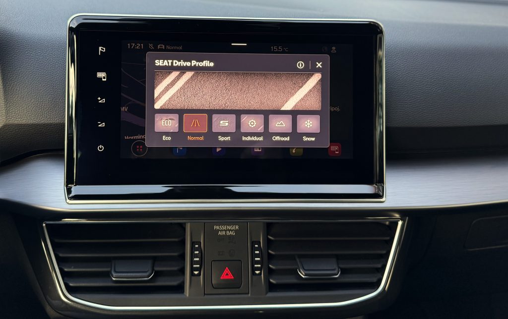 Seat Tarraco 2.0 TDI 4Drive FR WEBASTO BEATSAUDIO KAMERA RADAR VIRTUAL R19 DSG