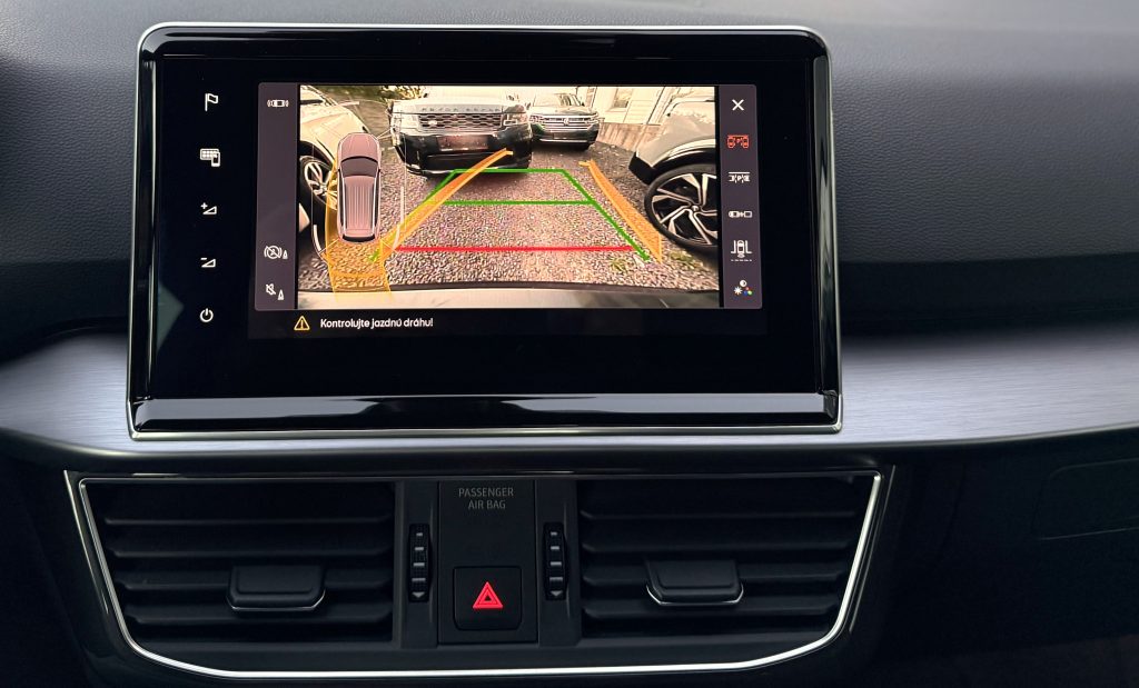 Seat Tarraco 2.0 TDI 4Drive FR WEBASTO BEATSAUDIO KAMERA RADAR VIRTUAL R19 DSG