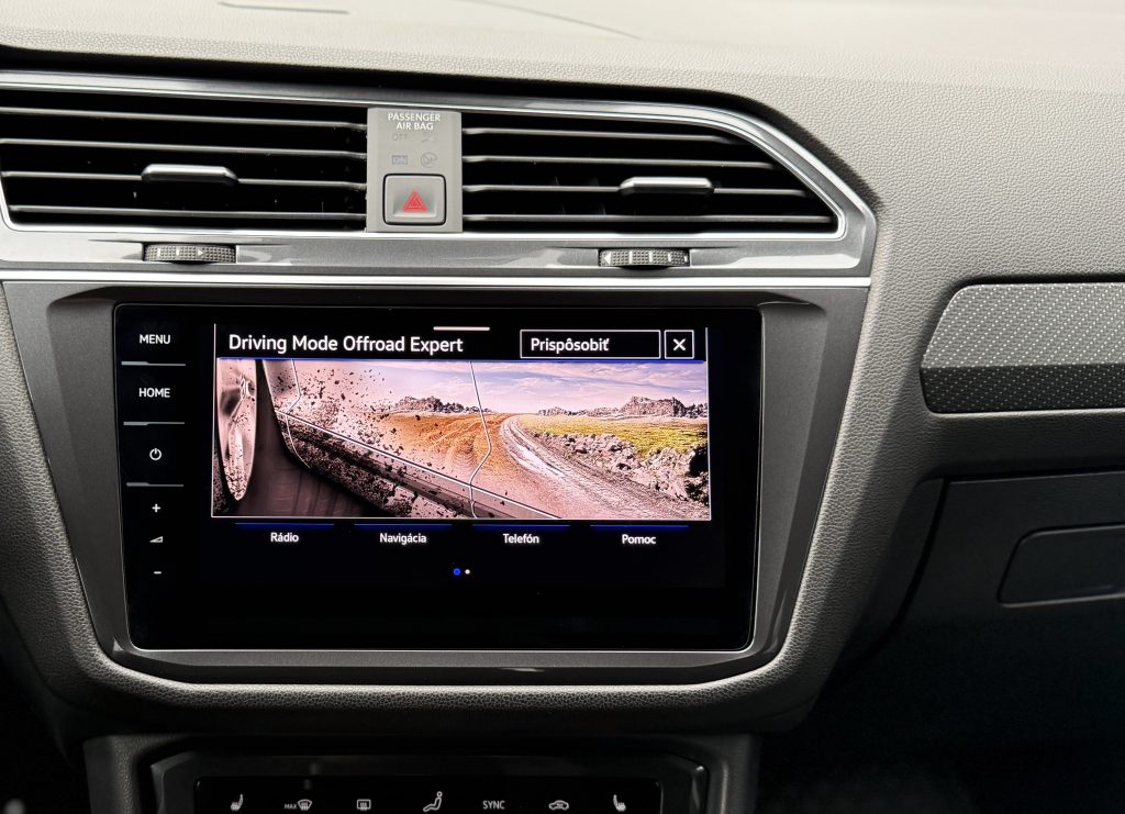 Volkswagen VW Tiguan Allspace 2.0 TDI 4Motion R-LINE IQ.LIGHT MATRIX 360°KAMERA WEBASTO HEAD-UP