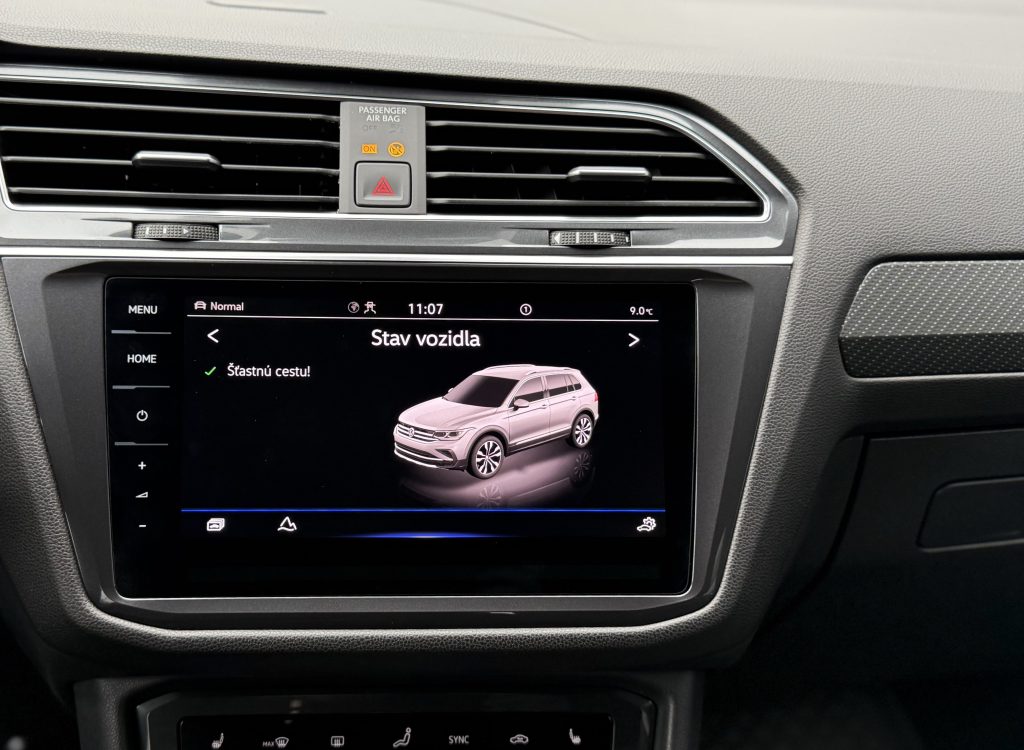 Volkswagen VW Tiguan Allspace 2.0 TDI 4Motion R-LINE IQ.LIGHT MATRIX 360°KAMERA WEBASTO HEAD-UP